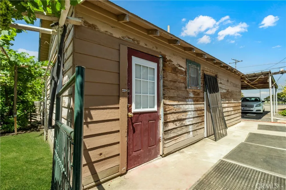 14515 Houston Ave Hanford, CA 93230