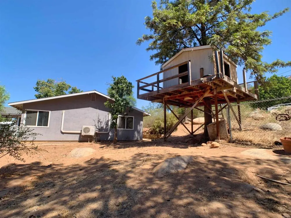 12677 Acadia Way Lakeside, CA 92040