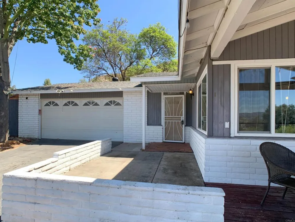 12677 Acadia Way Lakeside, CA 92040