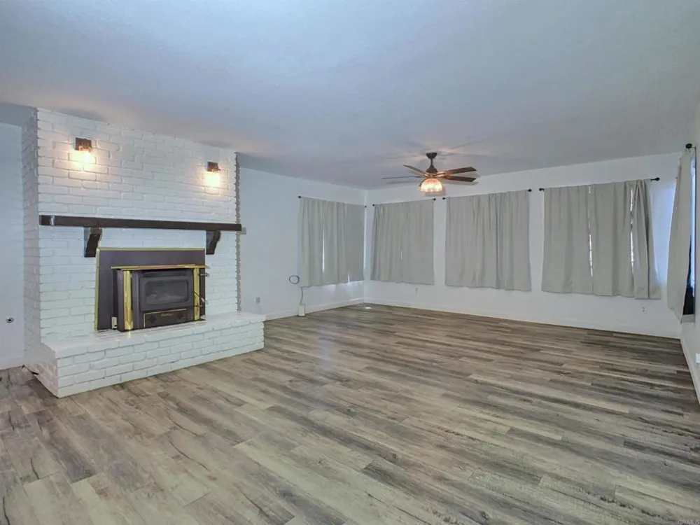 12677 Acadia Way Lakeside, CA 92040