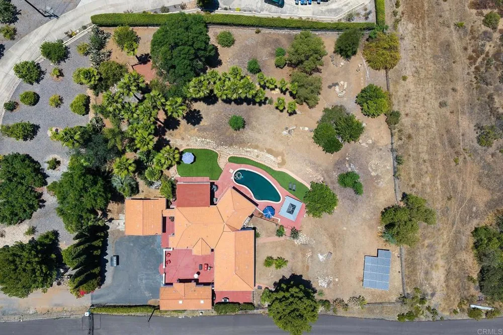 2410 Euclid Ave El Cajon, CA 92019