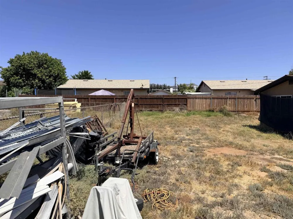 1470 Marline Avenue El Cajon, CA 92021