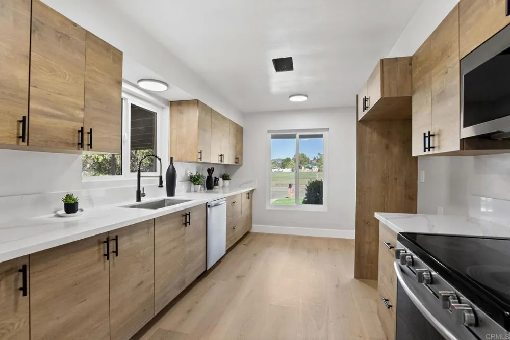 611 9Th Street Ramona, CA 92065