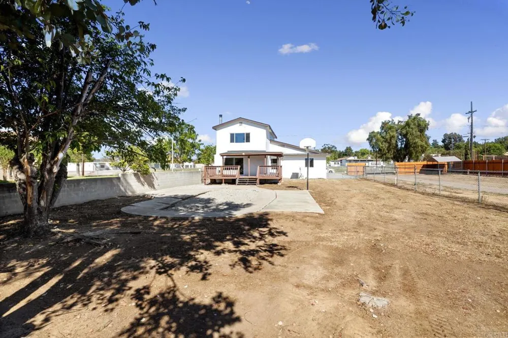 611 9Th Street Ramona, CA 92065