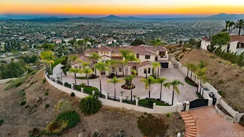 2424 Cerro Sereno