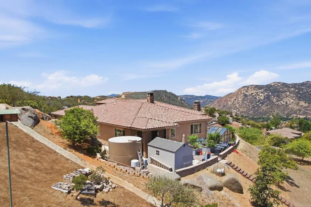 1781 Old Horse Trail Alpine, CA 91901