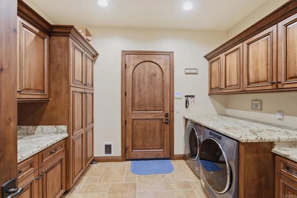 1781 Old Horse Trail Alpine, CA 91901