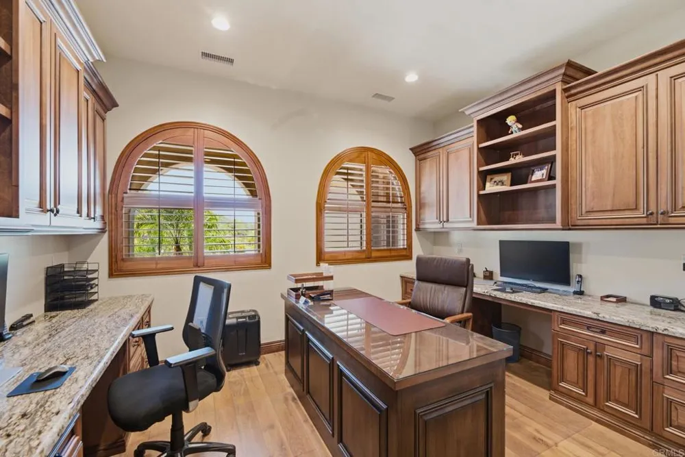 1781 Old Horse Trail Alpine, CA 91901