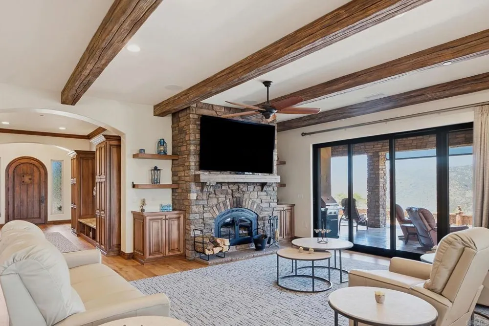 1781 Old Horse Trail Alpine, CA 91901