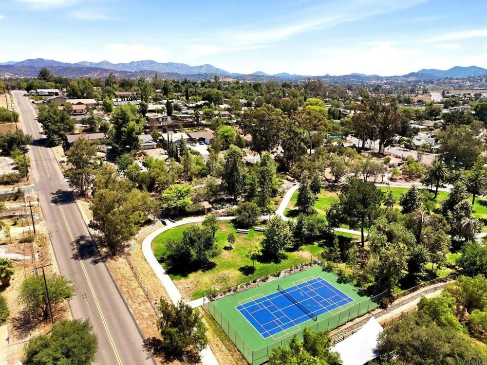 622 G STREET Ramona, CA 92065