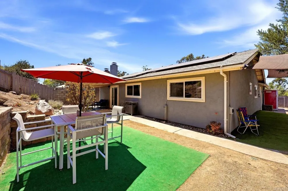 622 G STREET Ramona, CA 92065