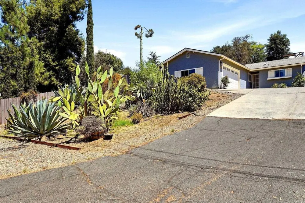 622 G STREET Ramona, CA 92065