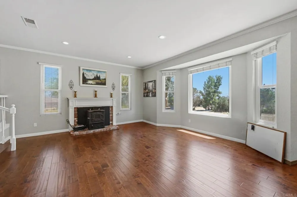 2438 Duraznitos Rd Ramona, CA 92065