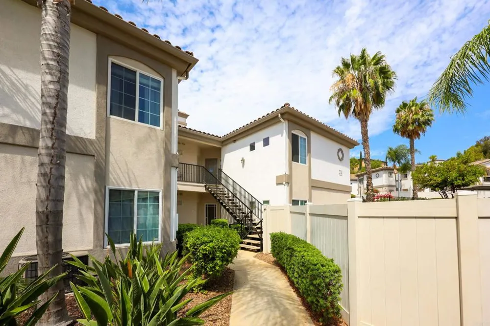 2724 Lake Pointe Drive #239 Spring Valley, CA 91977