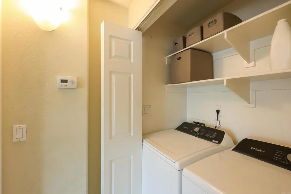 2724 Lake Pointe Drive #239 Spring Valley, CA 91977