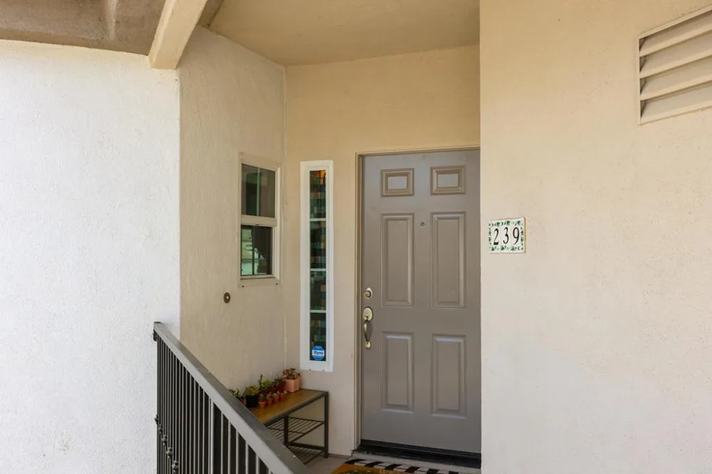 2724 Lake Pointe Drive #239 Spring Valley, CA 91977