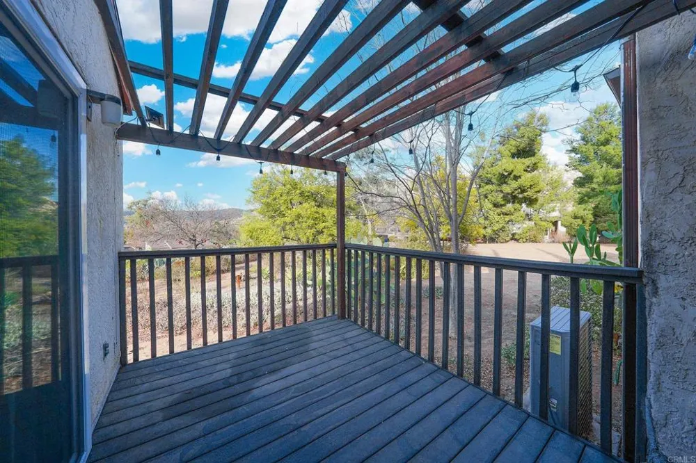 15719 Davis Cup Lane Ramona, CA 92065