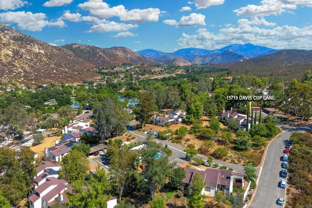 15719 Davis Cup Lane Ramona, CA 92065