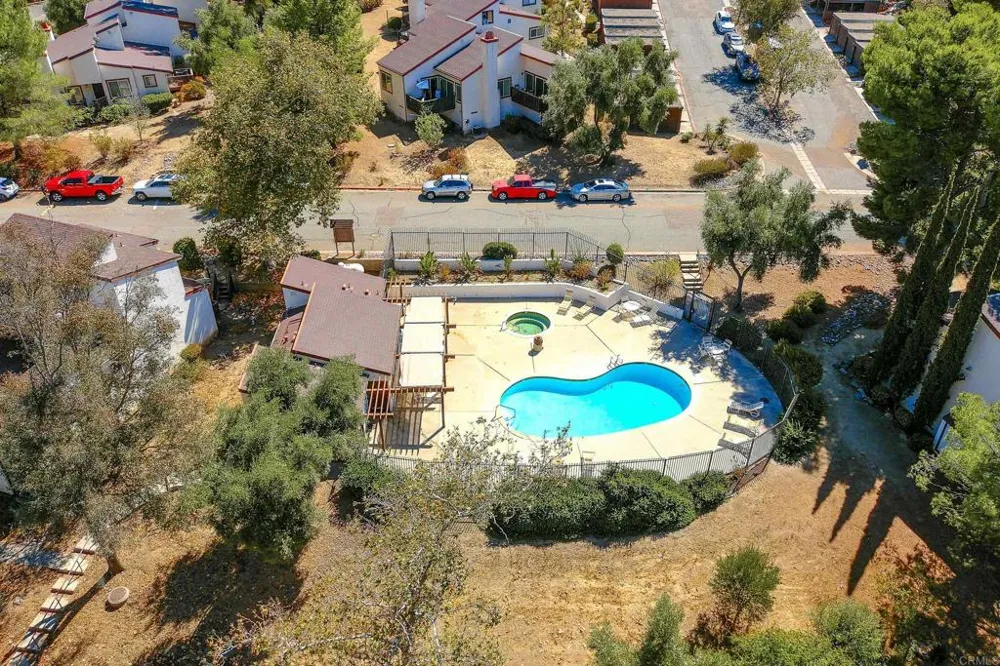 15719 Davis Cup Lane Ramona, CA 92065
