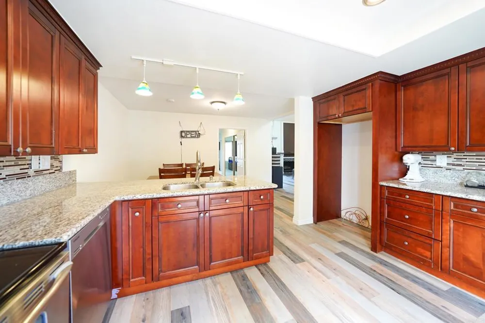 15719 Davis Cup Lane Ramona, CA 92065