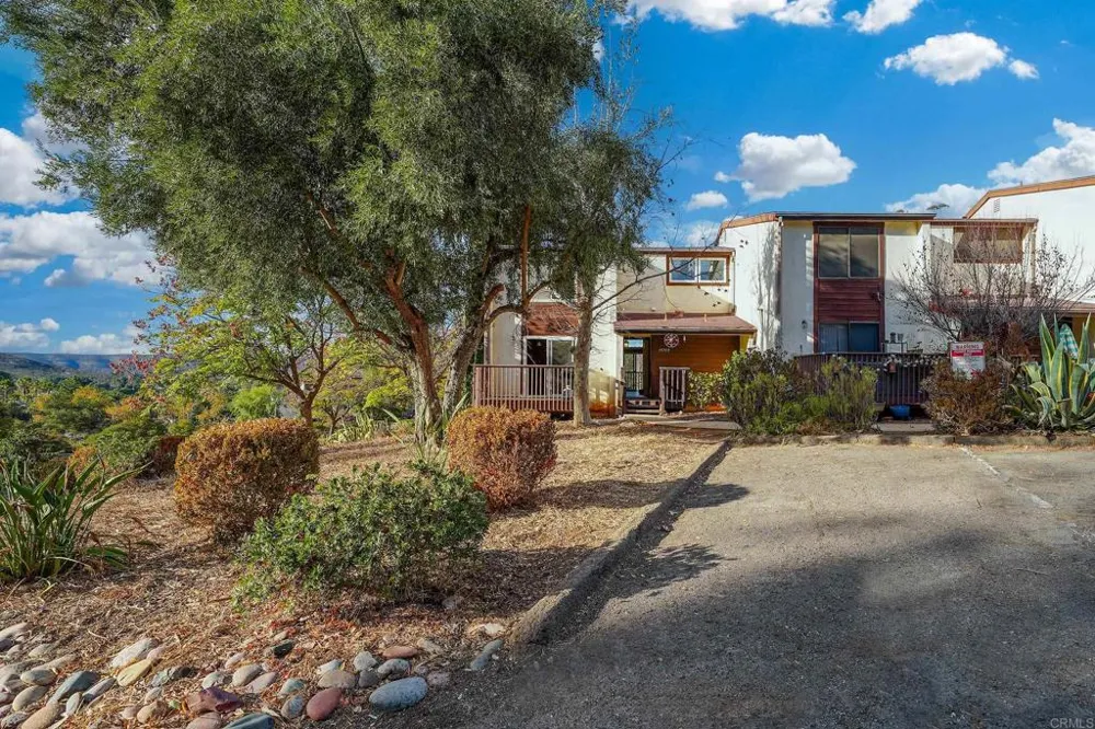 15719 Davis Cup Lane Ramona, CA 92065
