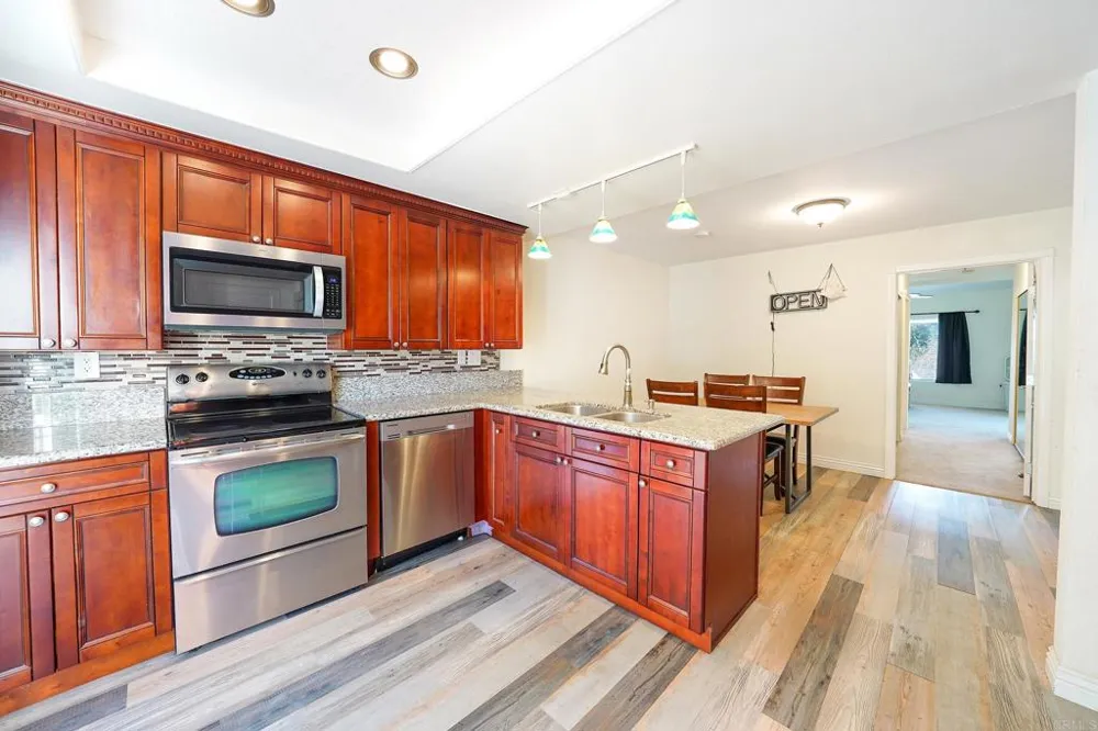 15719 Davis Cup Lane Ramona, CA 92065