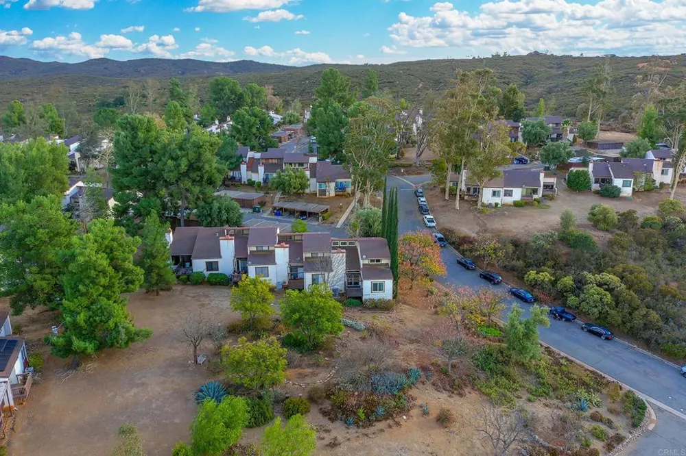 15719 Davis Cup Lane Ramona, CA 92065