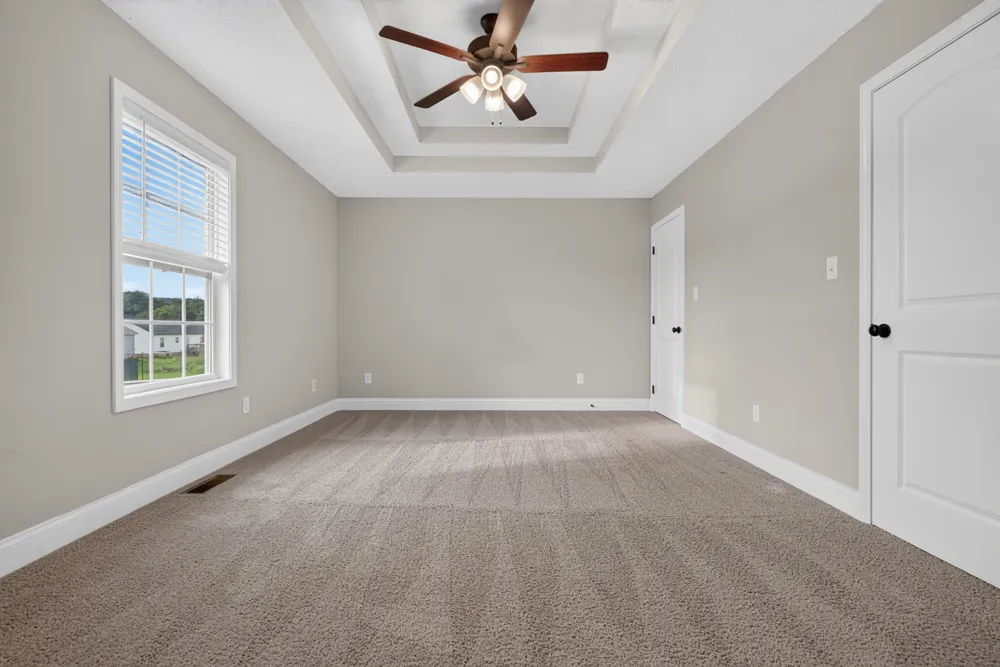 521 Labrador Dr Bowling Green, KY 42101