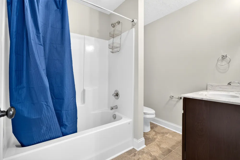 521 Labrador Dr Bowling Green, KY 42101