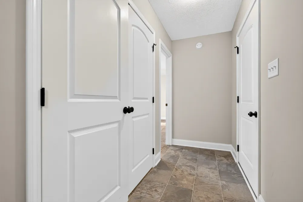 521 Labrador Dr Bowling Green, KY 42101