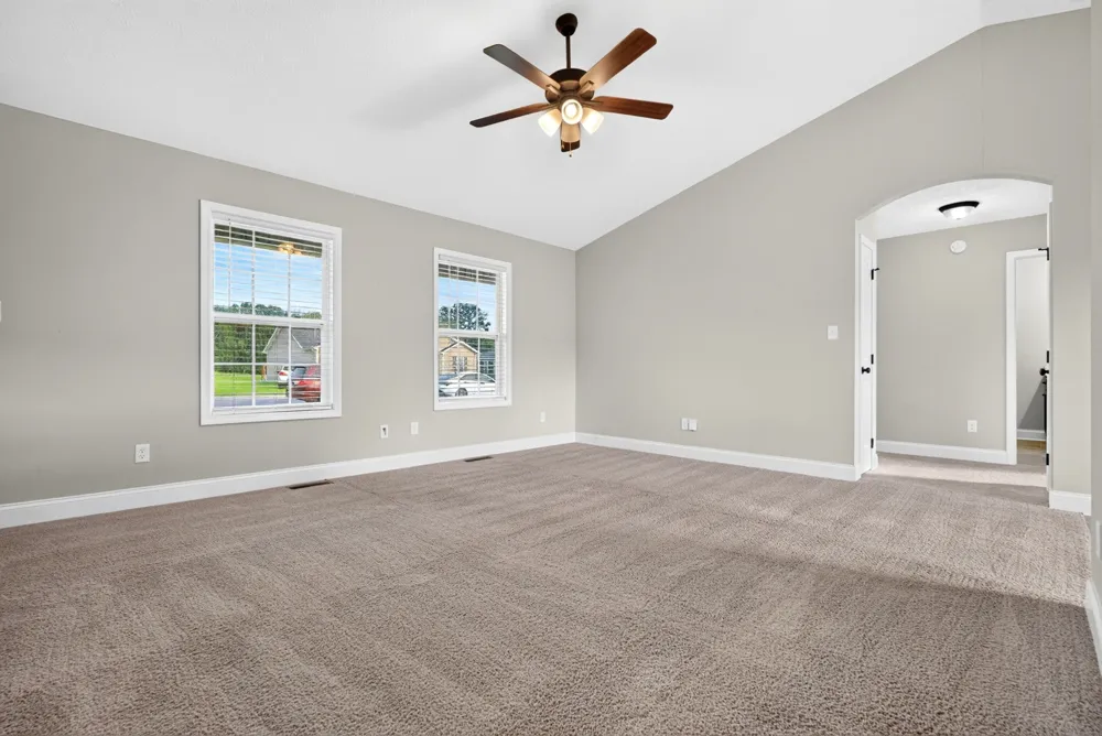 521 Labrador Dr Bowling Green, KY 42101