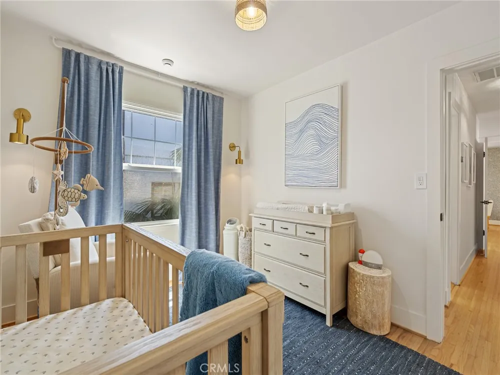 1301 19th Manhattan Beach, CA 90266