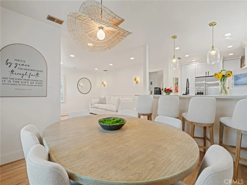 1301 19th Manhattan Beach, CA 90266