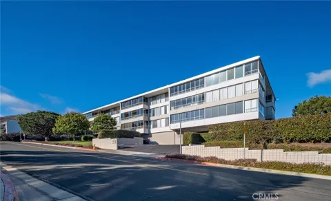 32614 Coastsite #305E