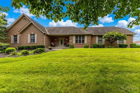 1675 Ainsley Lane