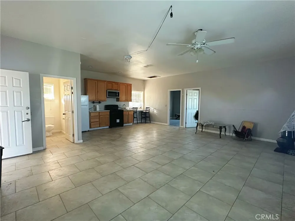 7027 Poppy Boulevard California City, CA 93505