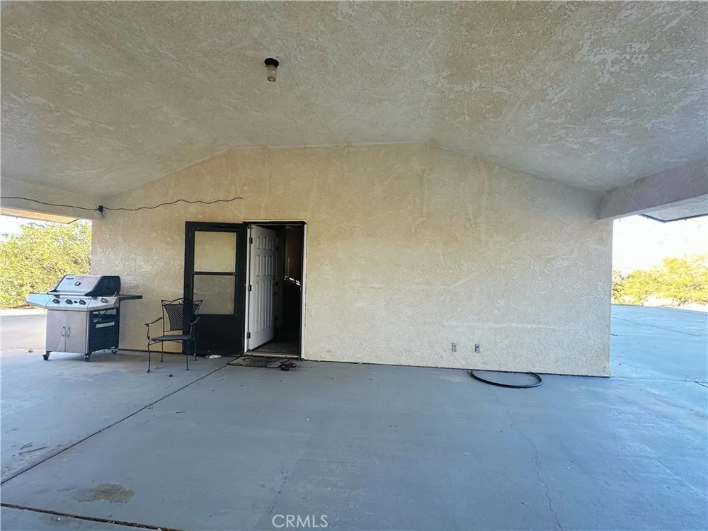 7027 Poppy Boulevard California City, CA 93505