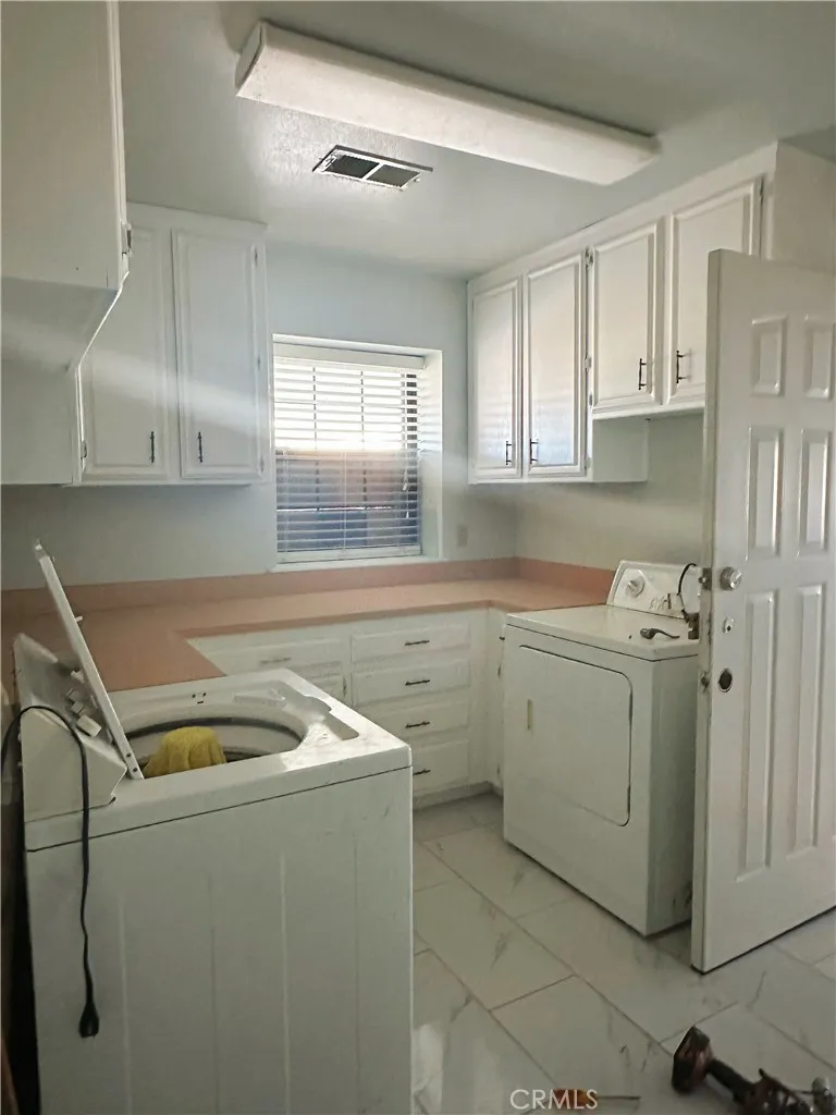 7027 Poppy Boulevard California City, CA 93505