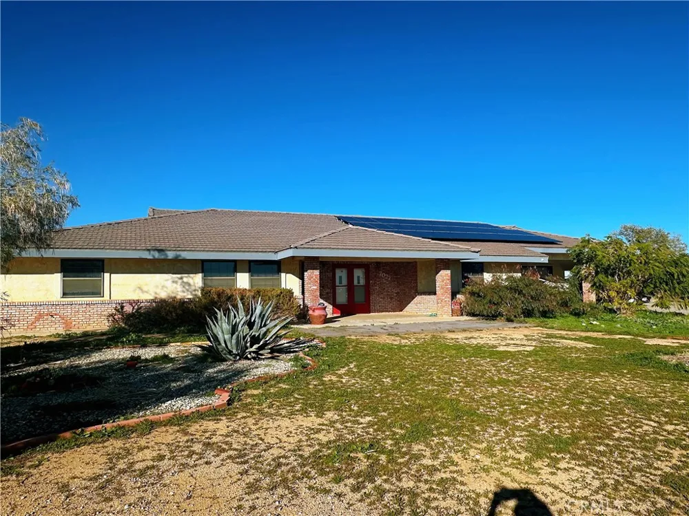 7027 Poppy Boulevard California City, CA 93505