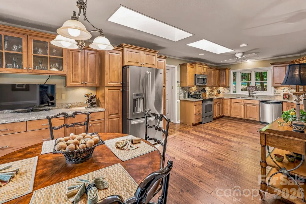 193 Downing Place Lake Lure, NC 28746
