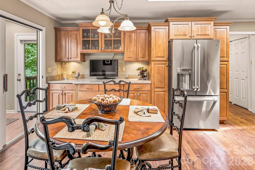 193 Downing Place Lake Lure, NC 28746