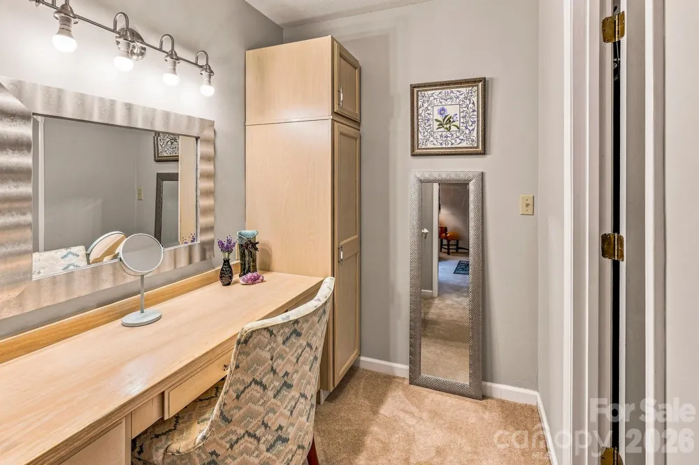 193 Downing Place Lake Lure, NC 28746