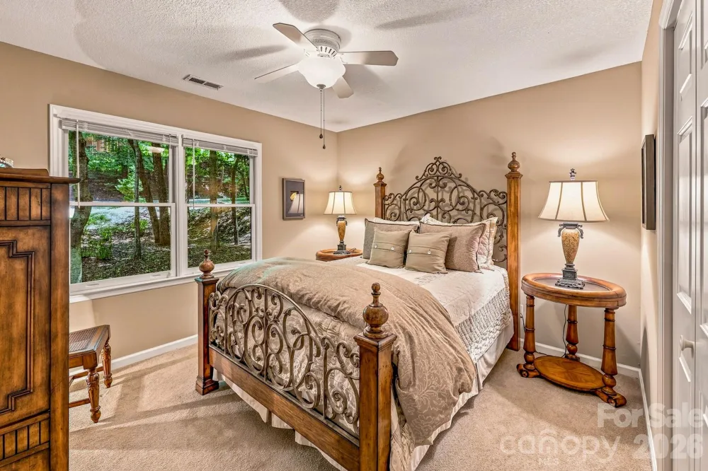 193 Downing Place Lake Lure, NC 28746