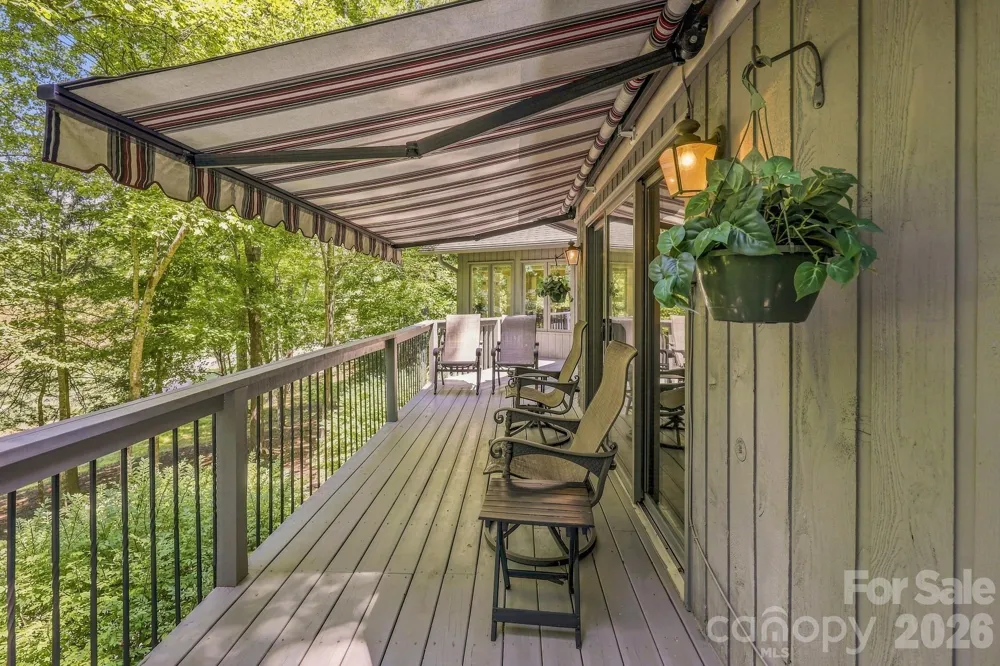 193 Downing Place Lake Lure, NC 28746