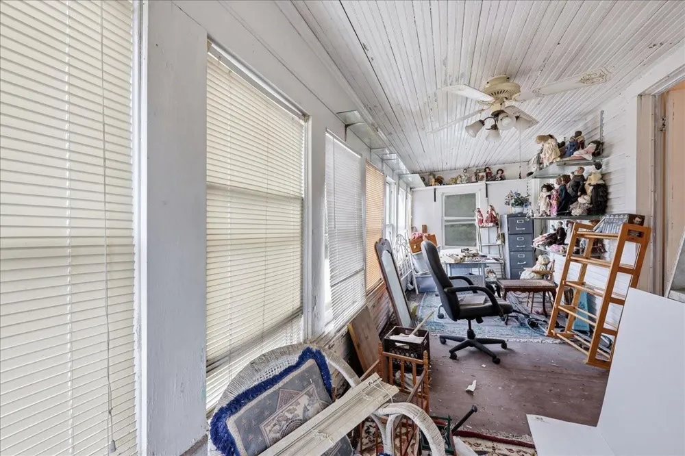 605 3rd Street Orange, TX 77630