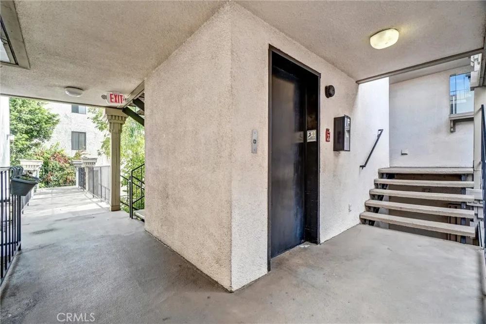 2575 E 19th Street #36 Signal Hill, CA 90755