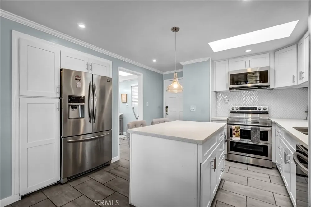 2575 E 19th Street #36 Signal Hill, CA 90755