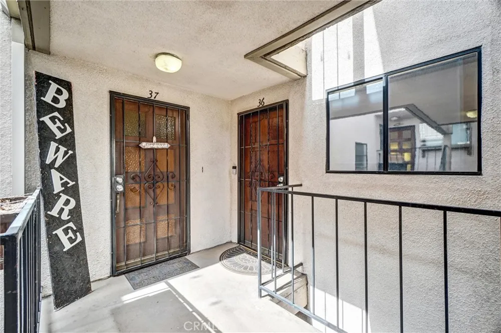 2575 E 19th Street #36 Signal Hill, CA 90755