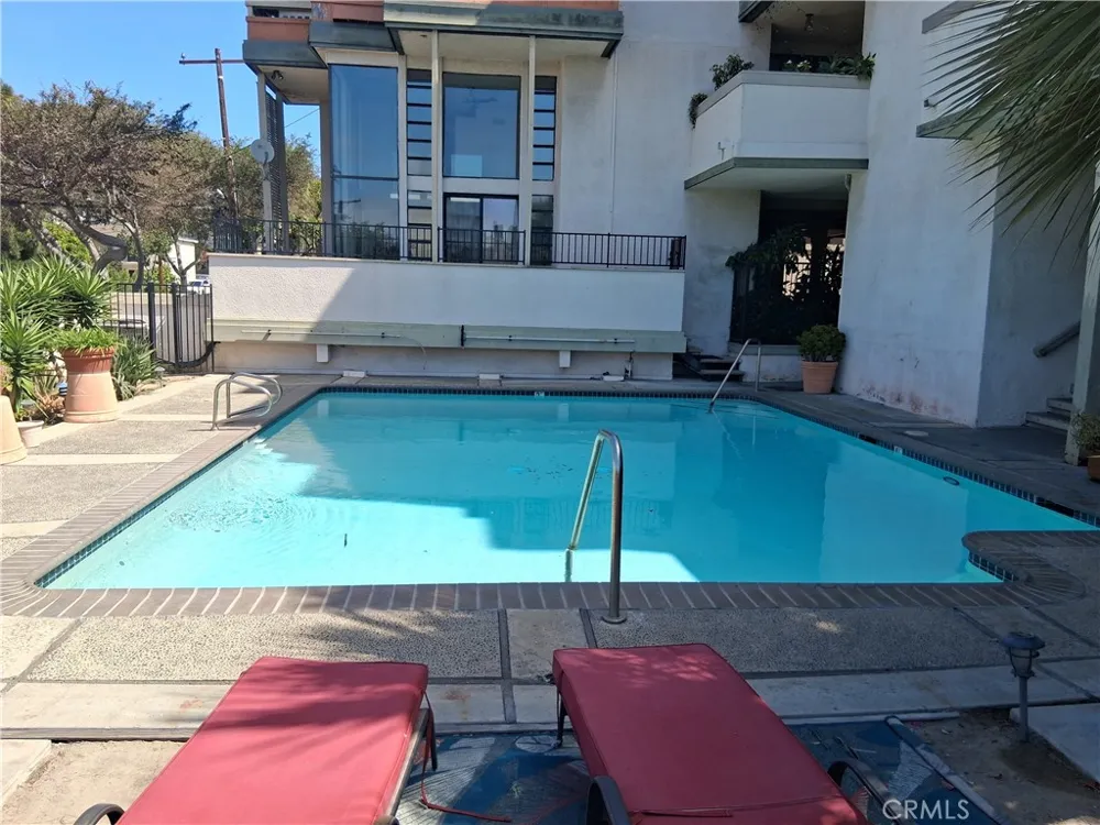 2575 E 19th Street #36 Signal Hill, CA 90755