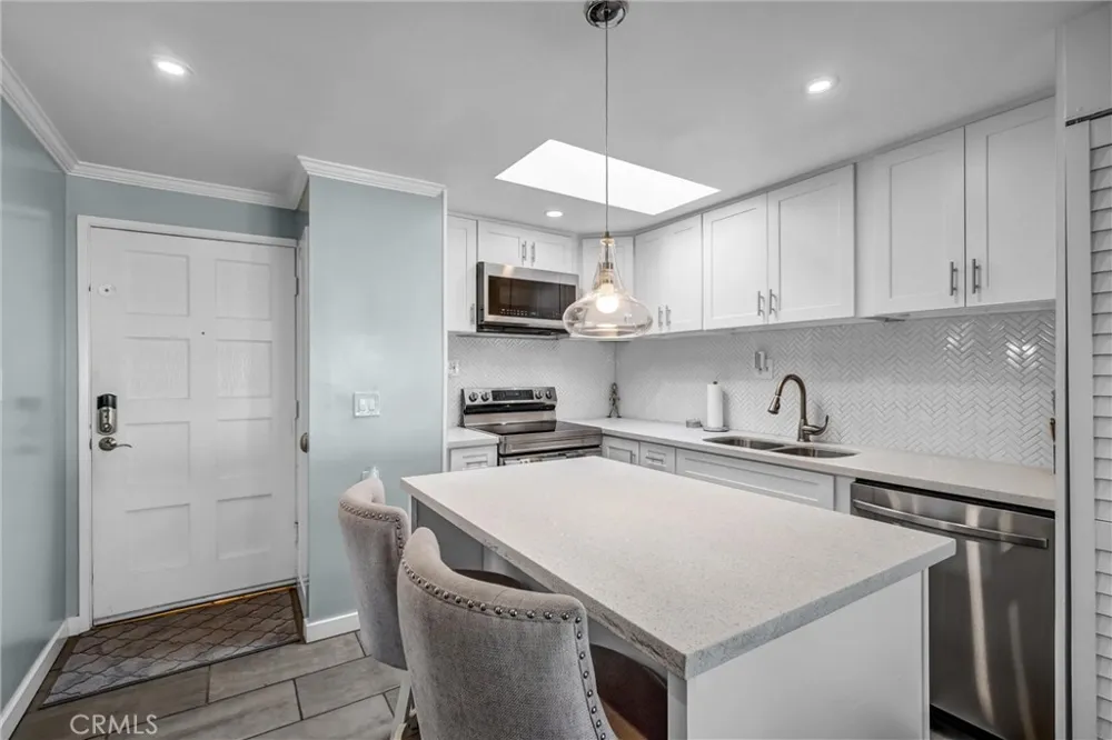 2575 E 19th Street #36 Signal Hill, CA 90755